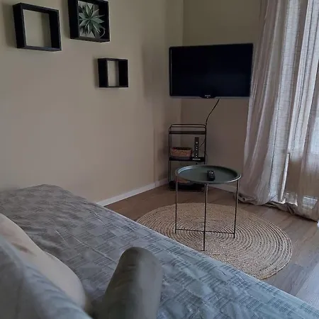 Gemuetliches Ferienapartment Mit Optionaler E-Ladesaeule Eichenzell Exterior foto